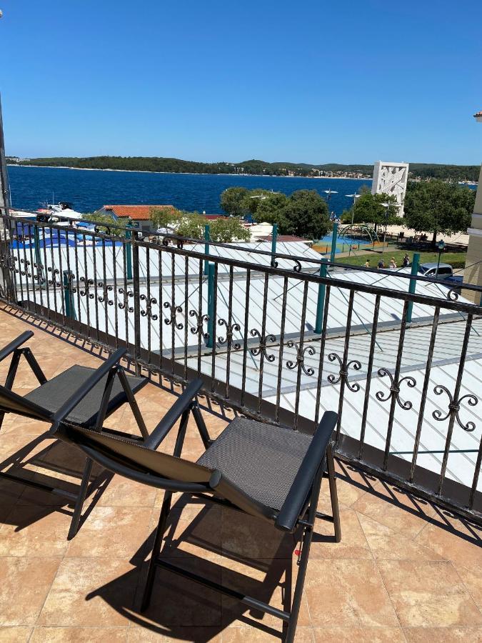 Apartment Nino Rovinj Exterior photo